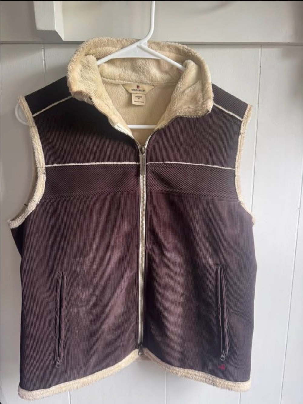 Woolrich Dark Brown Corduroy Sherpa-Lined Vest - Women’s Medium